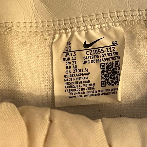 Larroude Winter white Leather boots-NWOT Size 9.5 - Picture 11 of 13